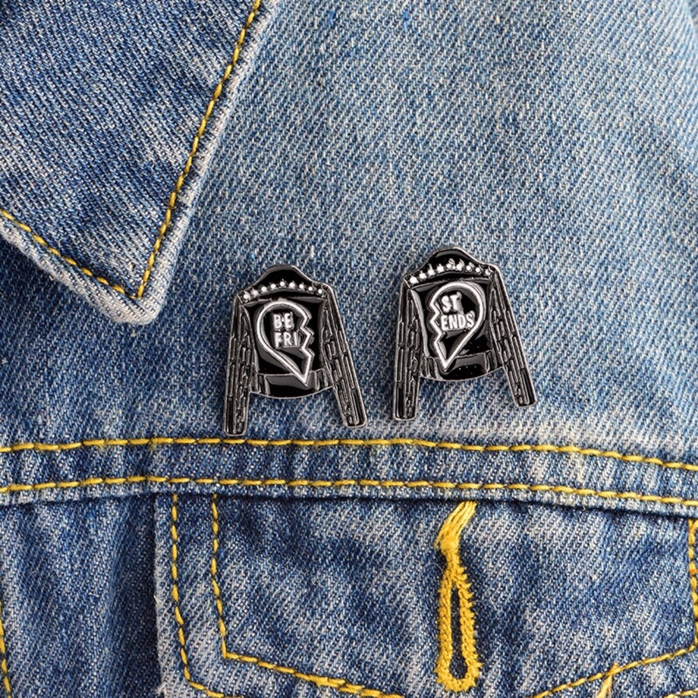 2pcs Best-Friend Cool Leather Jacket Enamel PinSet - Picture 5 of 6